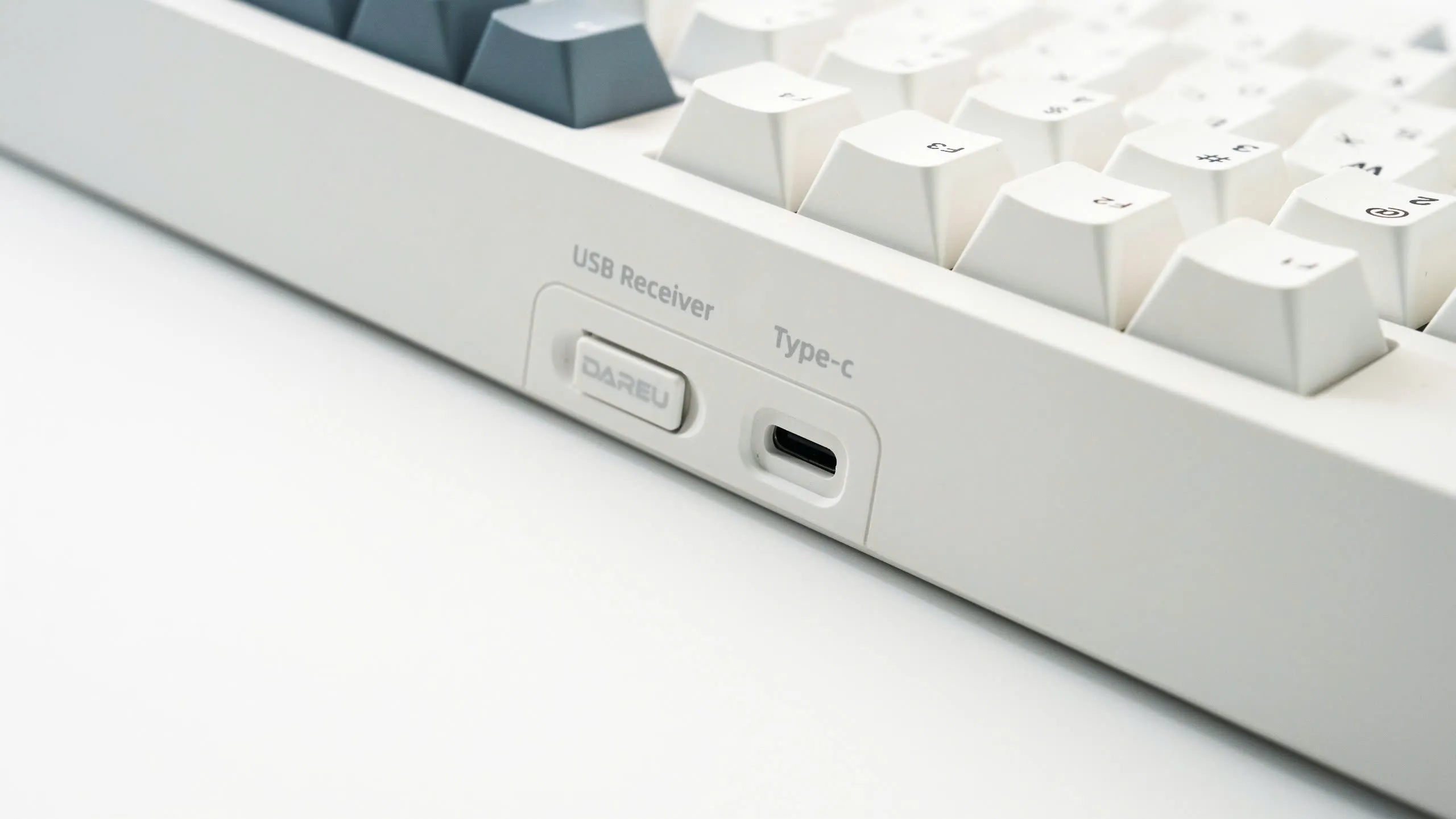 Bàn Phím Cơ Dareu EK106 Pro Haze Blue | Cloud Switch - ảnh 3